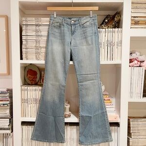 Cute light wash JOE'S JEANS flares bell bottoms mid low rise size 29 super long